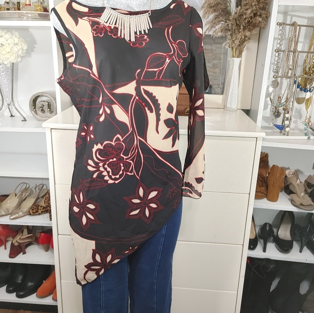 Two Roads Top Floral Asymmetrical Size S